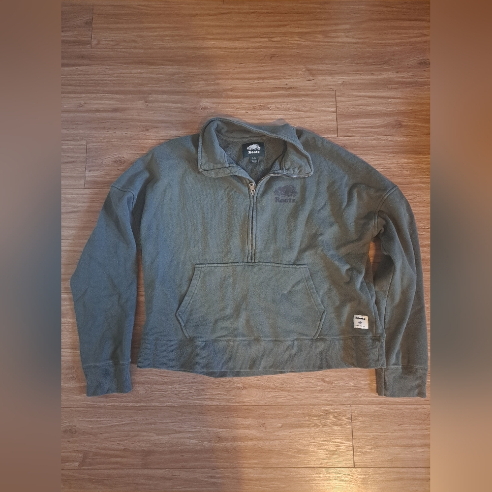 Roots sweater